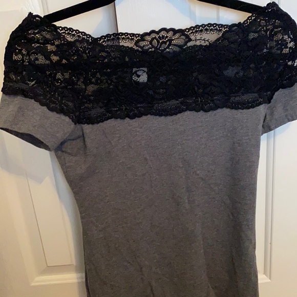 Black lace shirt - Picture 1 of 4